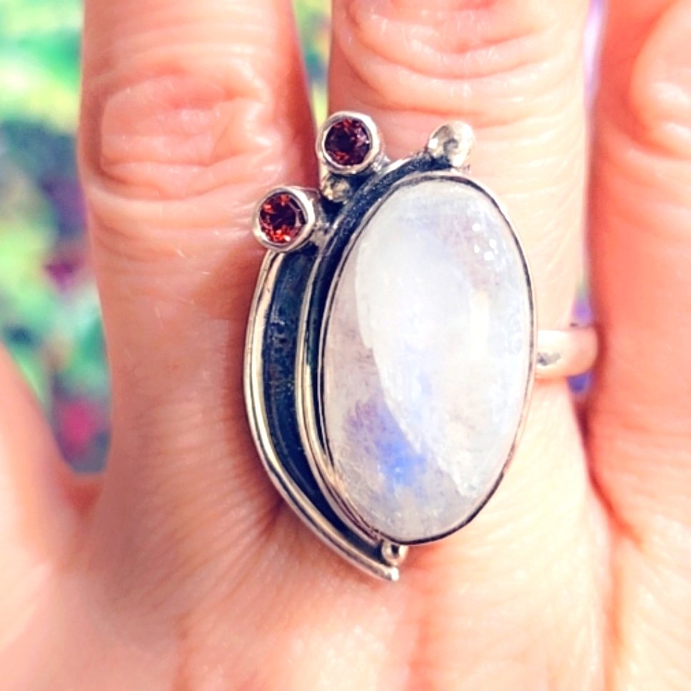 Moonstone Solid Sterling Silver Gemstone Ring 97$